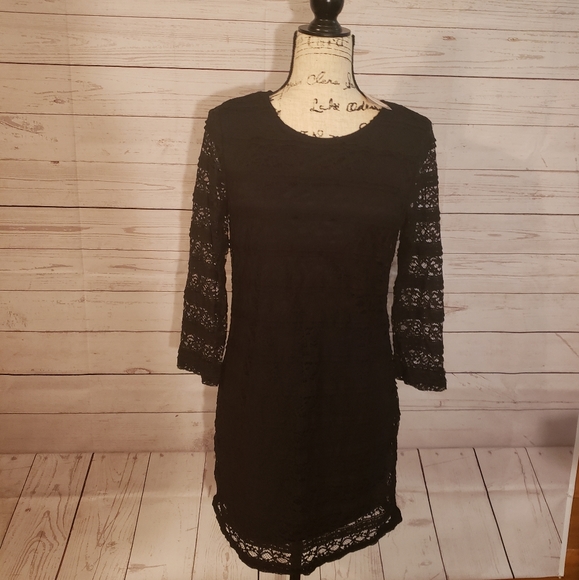 Forever 21 Dresses & Skirts - NEW black lace zip dress forever 21 medium